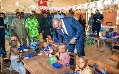 Abomey : Premier repas chaud servi à midi, la mairie et l’ANAN confirment le démarrage effectif dans 35 nouveaux réfectoires