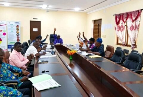 N’Dali : Un budget primitif de 2,13 milliards FCFA voté à l’unanimité pour engager l’année 2027